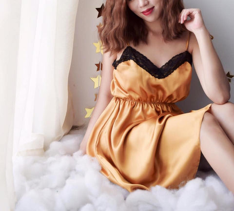 Đầm Ren Ngực