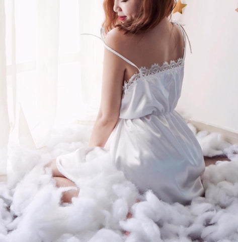 Đầm Ren Ngực